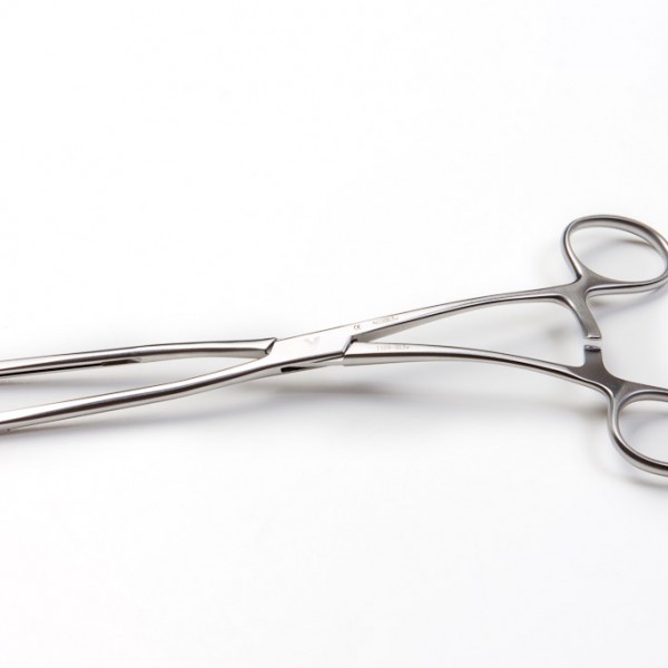 Clamps vasculares atraumáticos Intrack ®  con insertos de silicona